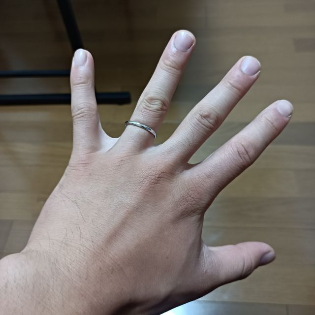 【銀座ダイヤモンドシライシの口コミ】 この指輪は日本刀と同じ工程で製造されるということで、武士道を身近に感…