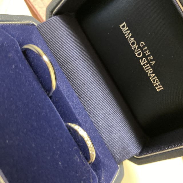 【銀座ダイヤモンドシライシの口コミ】 3店舗周ってにているデザインはありましたが、指のフィット感、価格帯、接…