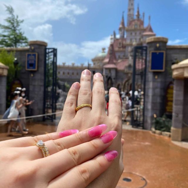 【銀座ダイヤモンドシライシの口コミ】 指輪の決め手はシンプルなデザインなので、歳をとっても飽きることがない…