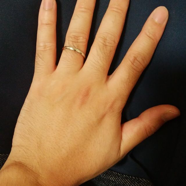 【アイプリモ(I-PRIMO)の口コミ】 お店では、様々な種類のデザインの指輪を見せて貰いました。指輪のデザイ…