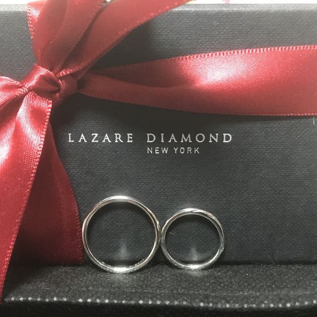 【ラザール ダイヤモンド(LAZARE DIAMOND)の口コミ】 せっかくの機会だから、いろいろ試着してみようと彼女と言い、気になるも…