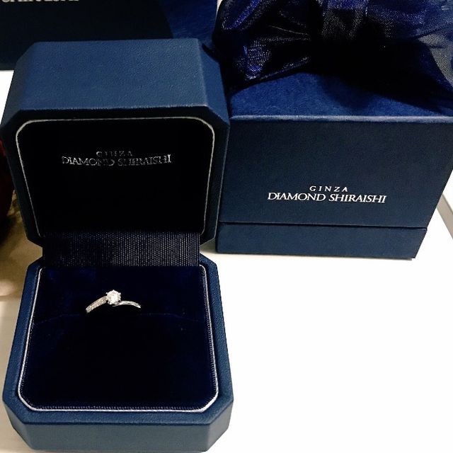 【銀座ダイヤモンドシライシの口コミ】 他の店舗も三つほどまわりましたがスタッフさんの接客が丁寧で価格も適正…