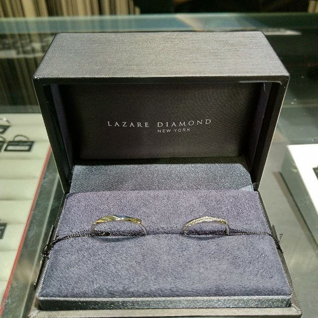 【ラザール ダイヤモンド(LAZARE DIAMOND)の口コミ】 ダイヤモンドの良さをアピールしているとおり、その輝きは素晴らしかった…