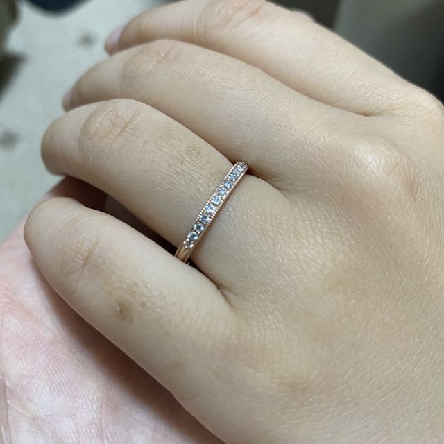 【ケイウノ ブライダル(K.UNO BRIDAL)の口コミ】 普段使いができ、目立ち過ぎず見た目も綺麗で、これが相手に似合うと思い…