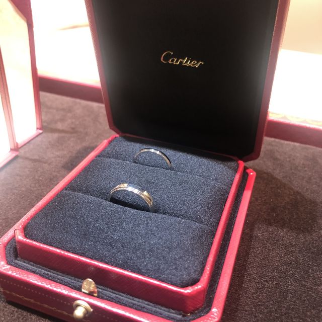 【カルティエ(Cartier)の口コミ】 一番は着け心地です。他の指に指輪がすごく当たることもなく、つけている…