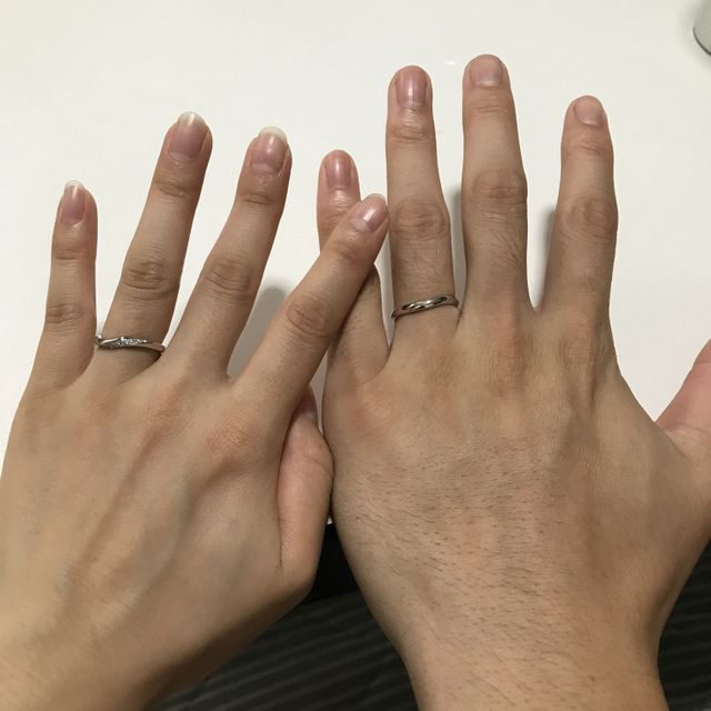 【アイプリモ(I-PRIMO)の口コミ】 指輪のデザインでとても豊富で最初はすごく悩んでいたのですが、スタッフ…