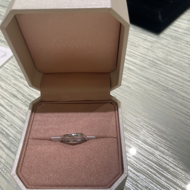 【TRECENTI(トレセンテ)の口コミ】 ハートのデザインが珍しくかわいかったため
希少なピンクダイヤのワンポイ…