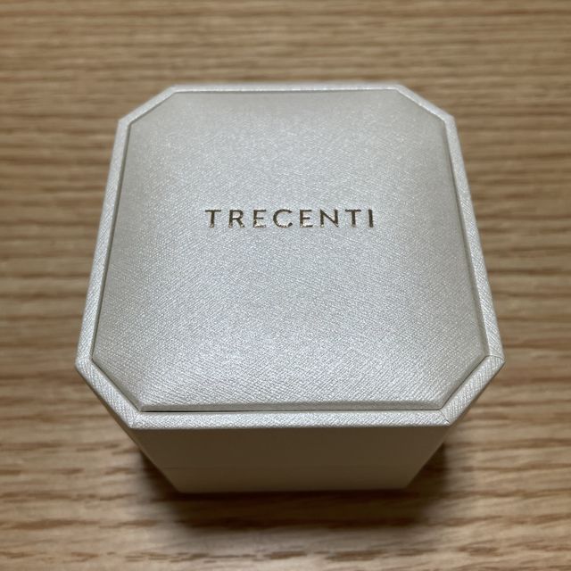 【TRECENTI(トレセンテ)の口コミ】 シンプルで上質なデザインで好みでした。また、ほかに2つのブランドを見に…