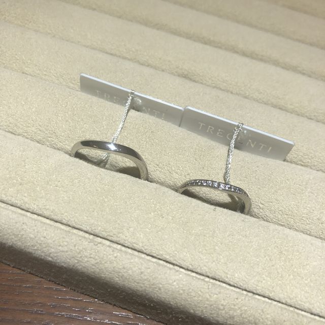 【TRECENTI(トレセンテ)の口コミ】 希望通りのデザインで、着け心地も抜群でした。
2人の希望のウェーブのデ…