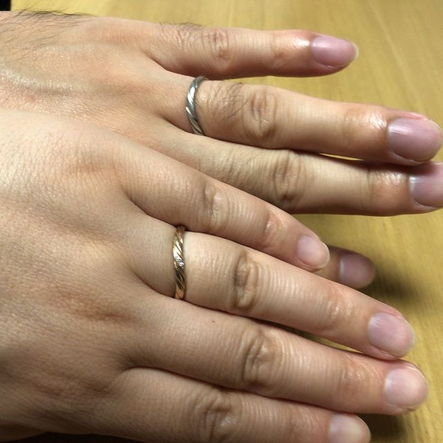 【Disney PRINCESS Rapunzel(ディズニープリンセスラプンツェル)の口コミ】 婚約指輪に刻印してもらう際、たくさんのパンフレットをいただき、気に入…