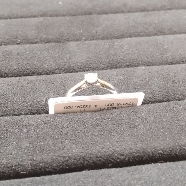 【TRECENTI(トレセンテ)の口コミ】 豊富なデザインから選べることができて大変参考になりました。スタッフの…