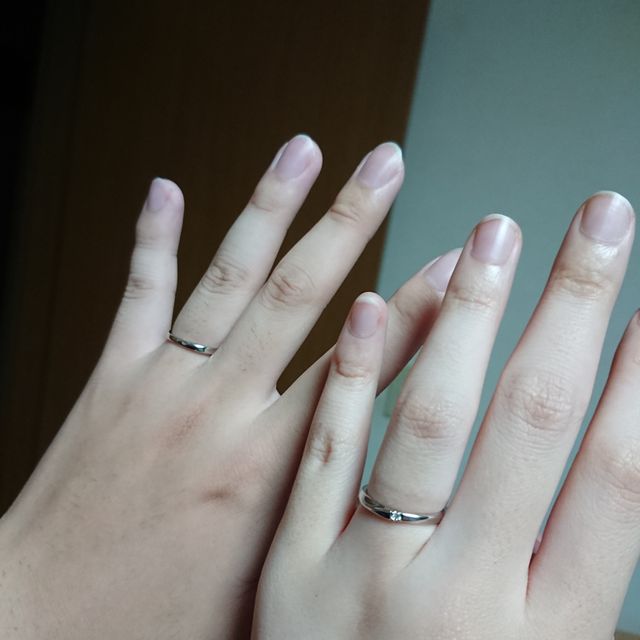 【4℃ BRIDAL(ヨンドシーブライダル)の口コミ】 価格が安めなのにしっかりアフターサービスがついていることや、シンプル…