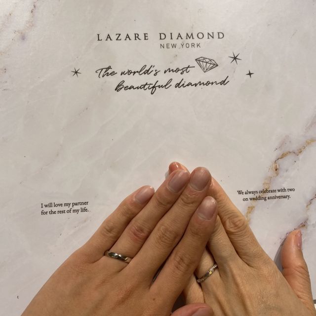 【ラザール ダイヤモンド(LAZARE DIAMOND)の口コミ】 ・アフターサービスが充実しているかつ、できれば両者が気に入ったお揃い…