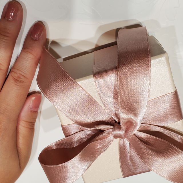 【アイプリモ(I-PRIMO)の口コミ】 彼に選んでいただきました。シンプルでいて素晴らしい輝きの指輪に彼も私…