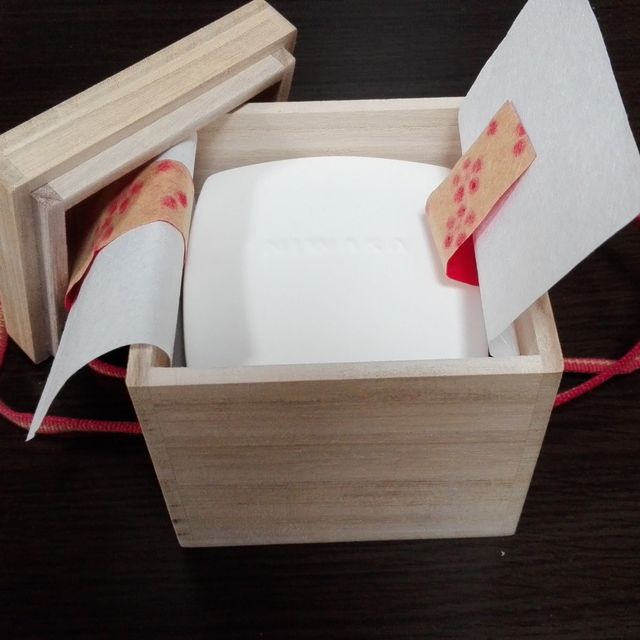 【俄(にわか)の口コミ】 私が選んだ「雪佳景」は本体がプラチナとピンクゴールドの二色になってお…