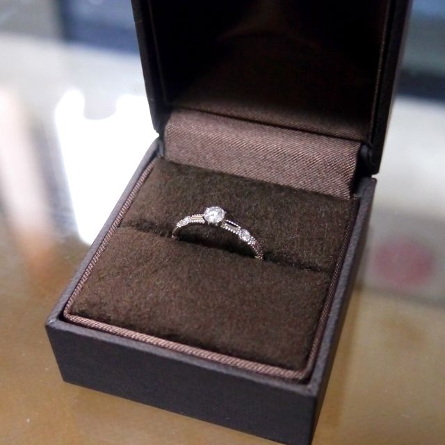 【CHER LUV(シェールラブ)の口コミ】 購入する前からこんな感じの指輪がいいなぁっと思って色々な指輪を試着さ…