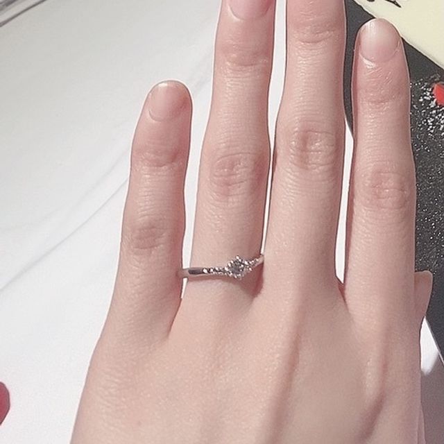 【アイプリモ(I-PRIMO)の口コミ】 デザインを重視して選びました。
正面、横、縦から見た時にとても綺麗だと…