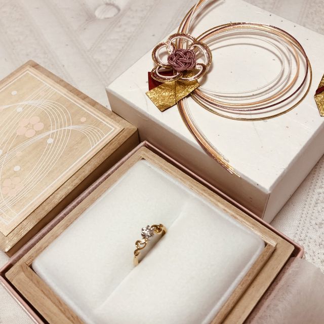 【Mariage ent(マリアージュエント)の口コミ】 結婚指輪はシンプルなものよりデザイン重視にしようと思っていました。初…