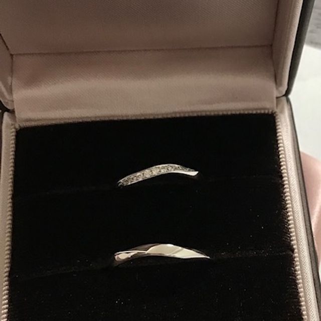 【アイプリモ(I-PRIMO)の口コミ】 インターネットの広告を見て、２つの指輪を合わせるとハートのように見え…