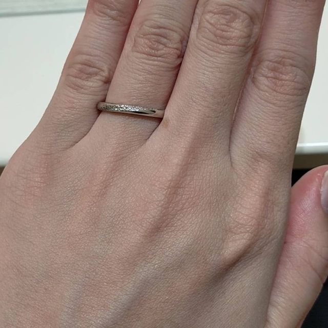 【TRECENTI(トレセンテ)の口コミ】 デザインは細めで、綺麗可愛い感じ。リングの付け心地が良く普段指輪を付…