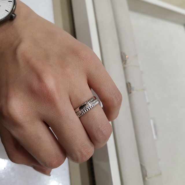 【ブシュロン(BOUCHERON)の口コミ】 これぞBOUCHERON！と言った感じのデザインで、どれもとても可愛いです。結…