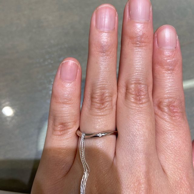 【アイプリモ(I-PRIMO)の口コミ】 他のブランドには無いデザインだったので試着させて頂きました。お値段も…