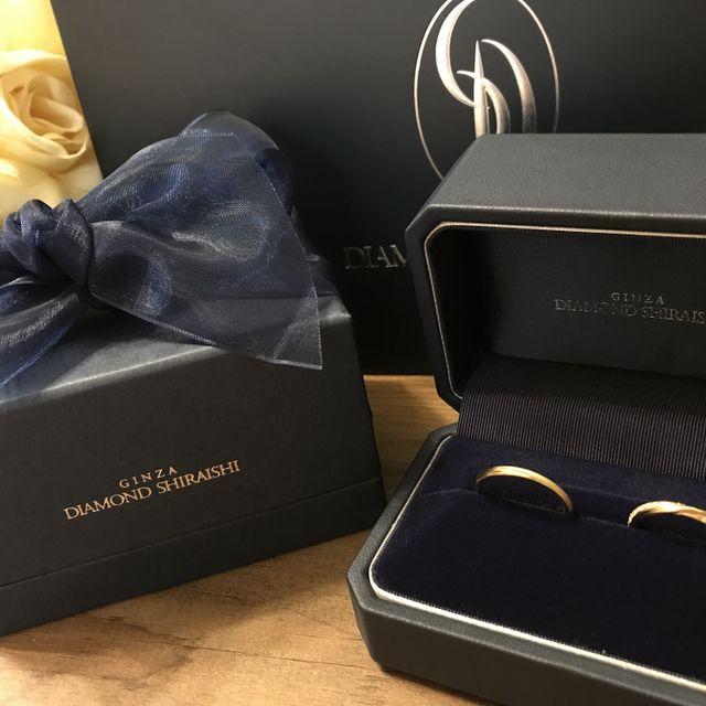 【銀座ダイヤモンドシライシの口コミ】 ブーケとも迷いましたが、いろんな角度からの表情が楽しめるこちらのリン…