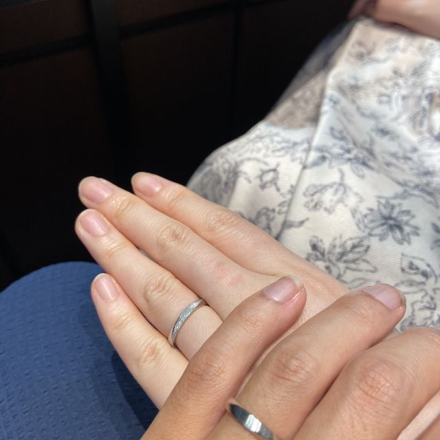 【TANZO.(鍛造指輪)の口コミ】 一本のプラチナの棒から作られるため、縁起良かった。鍛造手法で硬くて変…