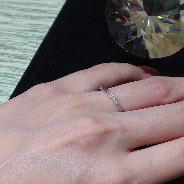 【TRECENTI(トレセンテ)の口コミ】 細身のデザインなのに耐久性が高いということで、おすすめです。さわり心…