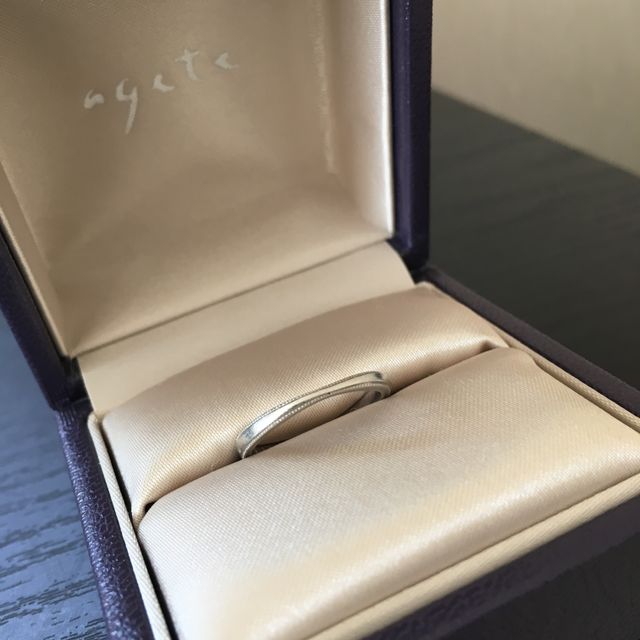 【agete(アガット)の口コミ】 ペアで同じデザインのものでること。毎日身につけるものでので石がついて…