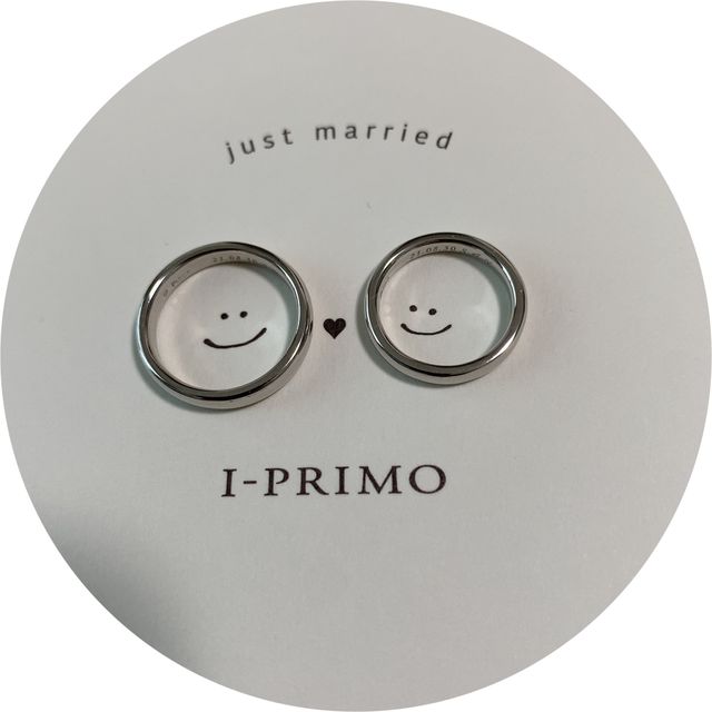 【アイプリモ(I-PRIMO)の口コミ】 石などの飾りがなく、シンプルなものを探していました。そのため、どこの…