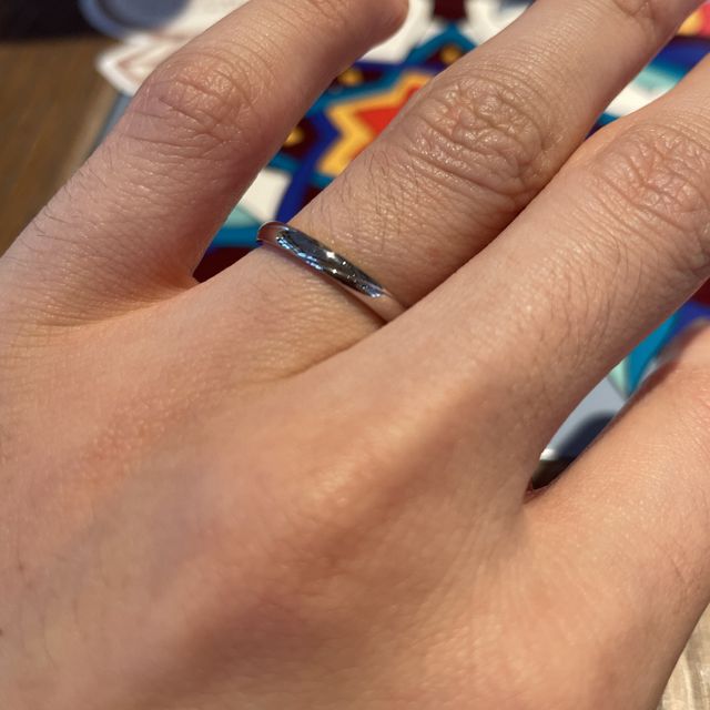 【アイプリモ(I-PRIMO)の口コミ】 この指輪の決め手はデザインです！結婚指輪のため、シンプルかつ長く付け…