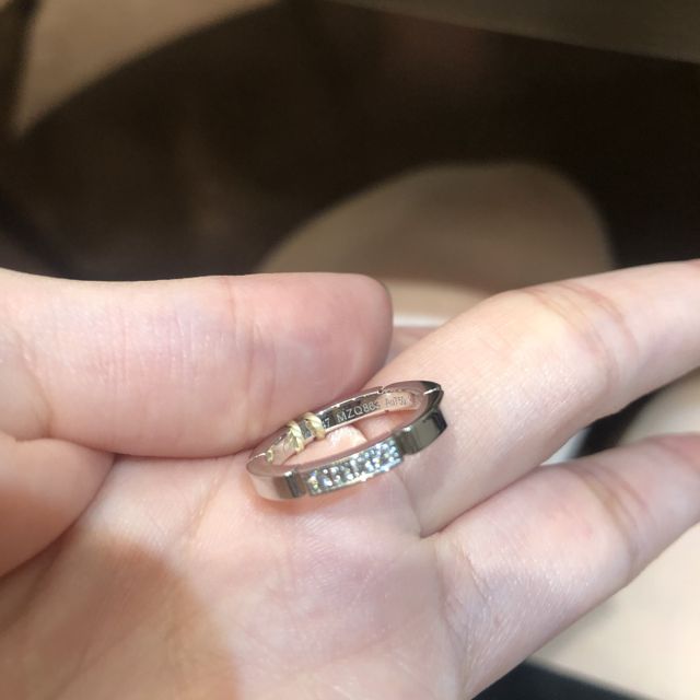 【カルティエ(Cartier)の口コミ】 つけ心地や、輝き、値段等で比較しましたが、最終的にデザインで決めまし…