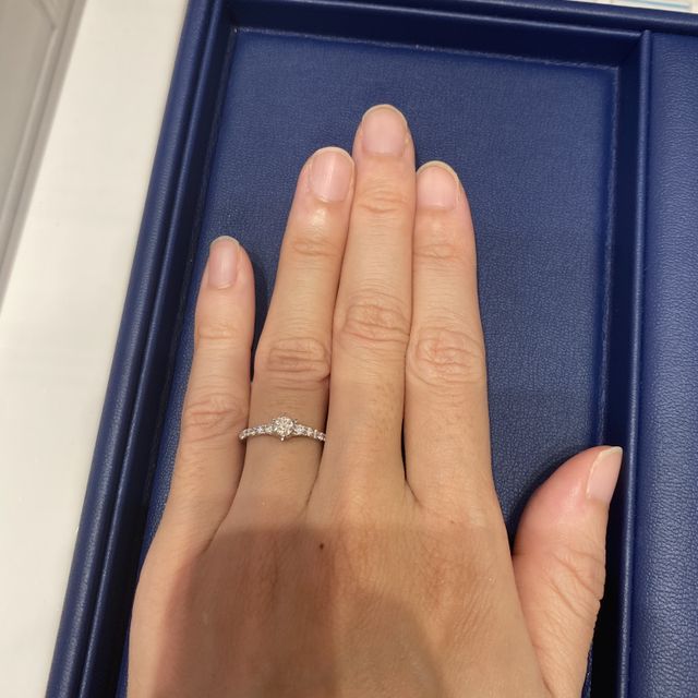 【銀座ダイヤモンドシライシの口コミ】 デザインに一目惚れし、実際につけてみるとこれが一番手にしっくり来て改…