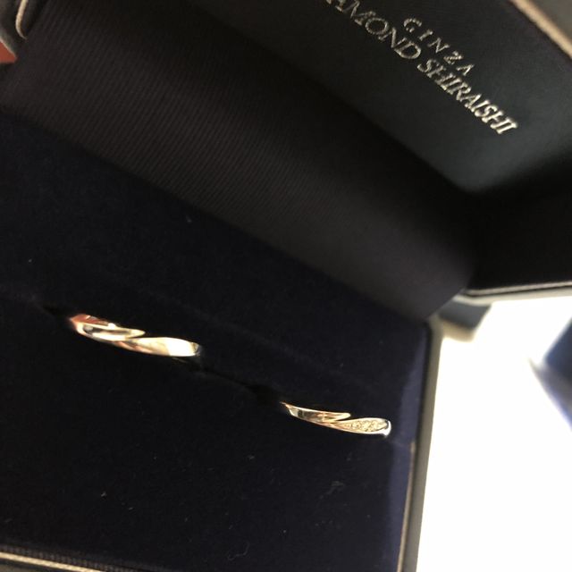 【銀座ダイヤモンドシライシの口コミ】 とても素敵なデザインで、私も彼もとても気に入ったことと、スタッフさん…