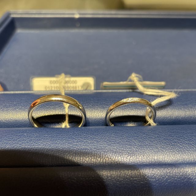 【銀座ダイヤモンドシライシの口コミ】 今回、結婚指輪の購入を検討しており、
出来るだけ普段着けていてシンプル…