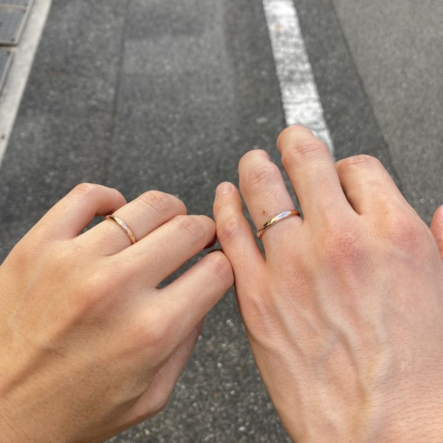 【BAUM(バーム)の口コミ】 ピンクゴールドでシンプルなデザインを探している事を伝えると、スタッフ…