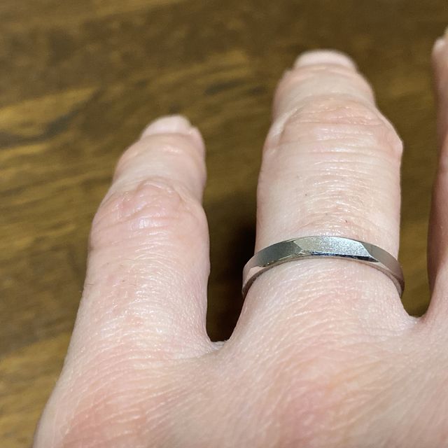 【Pinky&Dianne(ピンキー＆ダイアン)の口コミ】 太さもデザインも様々な指輪を見て回るうちに自分達の欲しいものがイメー…