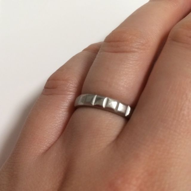 【シャネル(CHANEL)の口コミ】 婚約指輪を同ブランドのシャネルのマトラッセエンゲージリングにしたので…