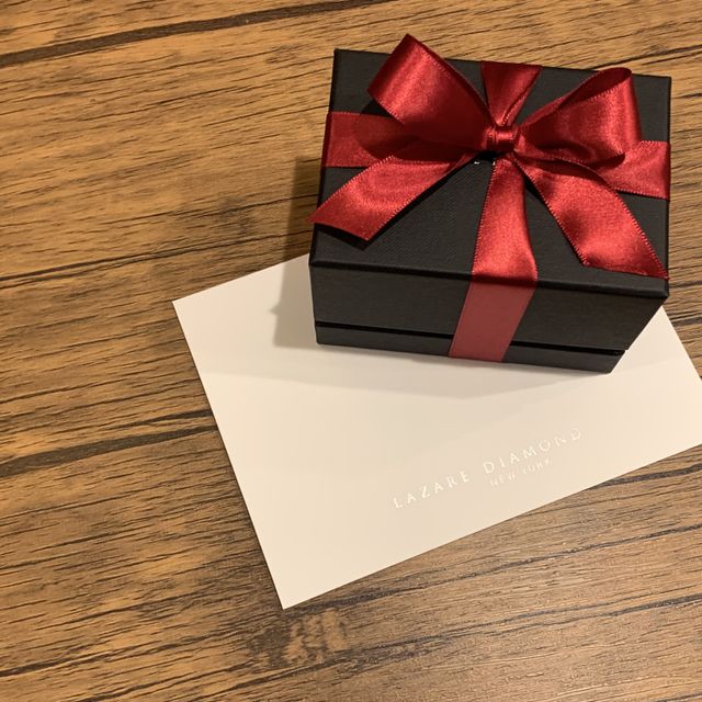 【ラザール ダイヤモンド(LAZARE DIAMOND)の口コミ】 さりげないウェーブですが、少しエッジの効いたウェーブの質感に一目惚れ…