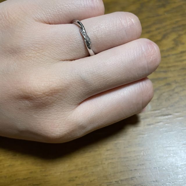【COLANY(コラニー)の口コミ】 何社も行きましたが、どこも似たようなデザインで中々欲しい指輪が見つか…