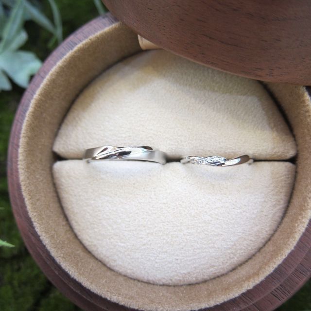 【COLANY(コラニー)の口コミ】 何社も行きましたが、どこも似たようなデザインで中々欲しい指輪が見つか…