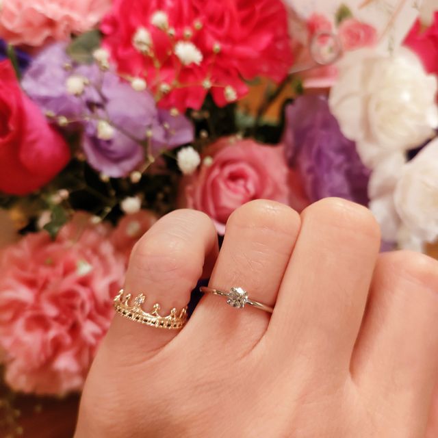 【ティファニー(Tiffany & Co.)の口コミ】 ティファニートゥルーラウンドウエディングリング
新作の婚約指輪です(^^)…