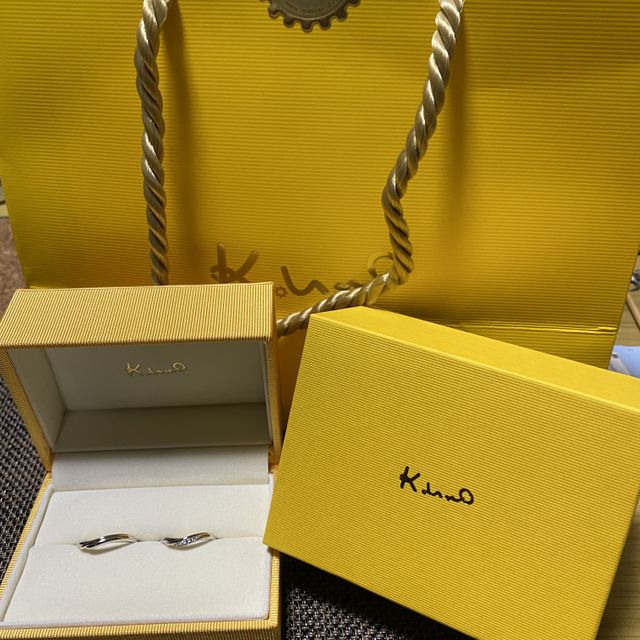 【ケイウノ ブライダル(K.UNO BRIDAL)の口コミ】 デザイナーさんの刻印がとても素敵でした！
ワンポイントのさりげないゴー…