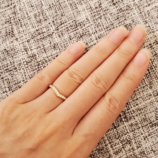 【4℃ BRIDAL(ヨンドシーブライダル)の口コミ】 指輪のデザインと価格が決めてでした！とても手が綺麗にみえて気に入って…