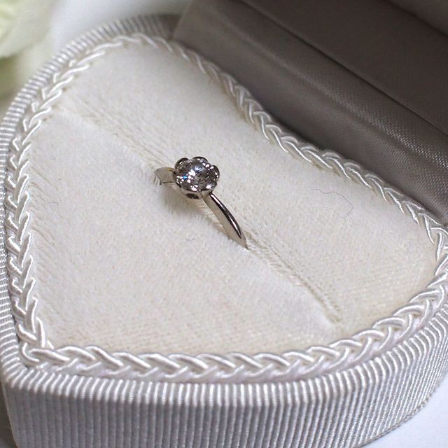 【タカラ貴宝(たからきほう)の口コミ】 現在の旦那がこちらの宝石店さんの口コミを見て、ここで買いたいとのこと…