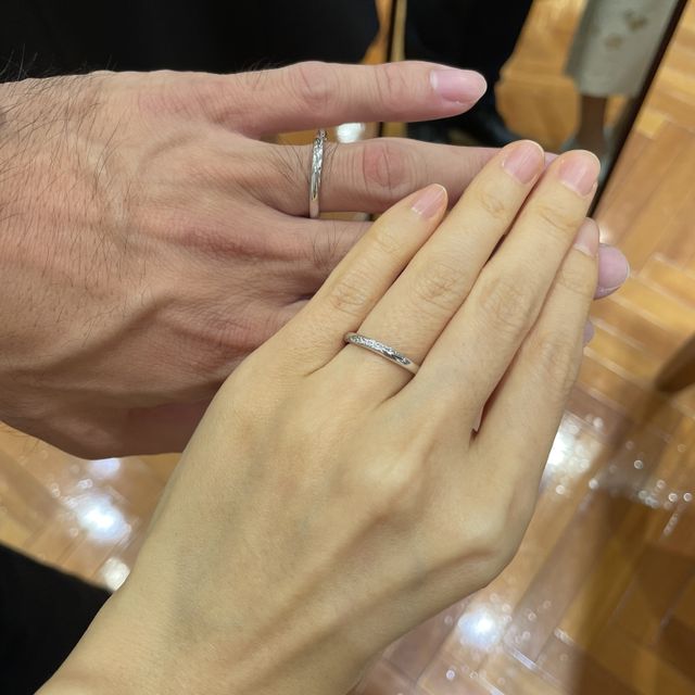 【TRECENTI(トレセンテ)の口コミ】 先ずは、デザインが気に入る。次に、素材と指との相性がよかったので即決…