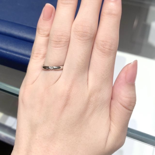 【銀座ダイヤモンドシライシの口コミ】 シンプルでダイヤモンドはさりげなくついているものがいいなと探していた…