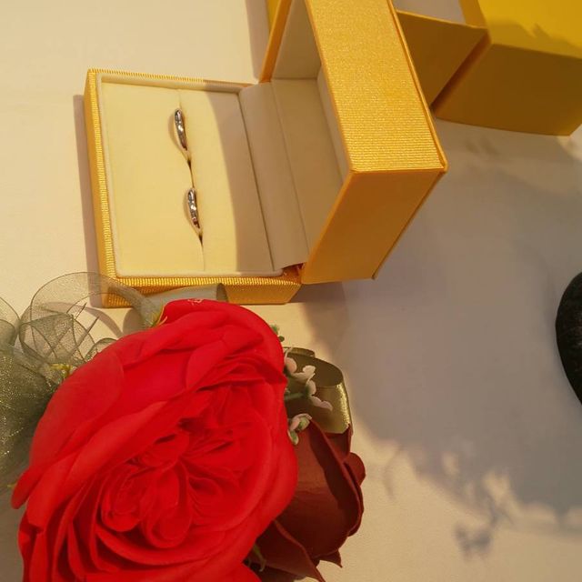 【ケイウノ ブライダル(K.UNO BRIDAL)の口コミ】 5店舗ほど回りましたが、デザイン・着け心地・刻印全てが希望通りに揃えら…