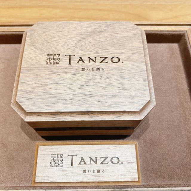 【TANZO.(鍛造指輪)の口コミ】 指輪のデザインはオーダーメイドで作れるので好きなデザインや形・色など…